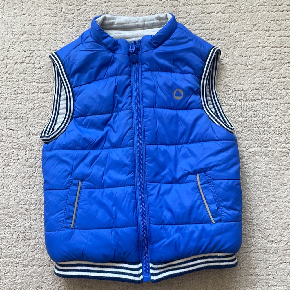 Kids: Mayoral reversible vest size 12mo